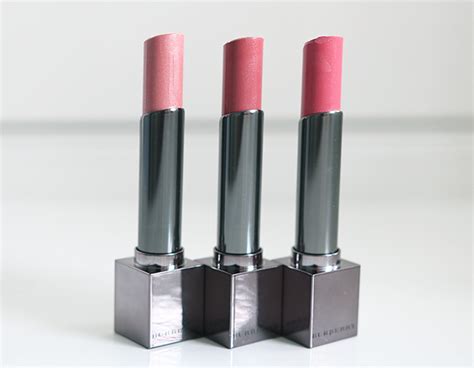 burberry kisses sheer 261试色|Burberry lipstick reviews.